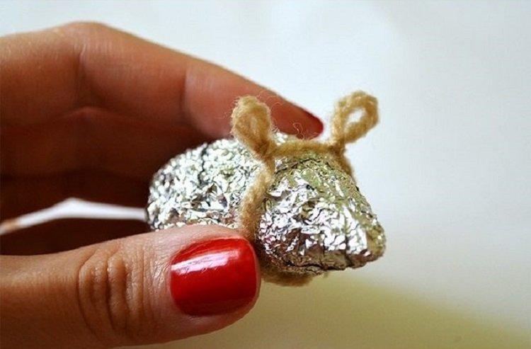 Les rats du Nouvel An en fils - Comment décorer un appartement pour le Nouvel An 2020