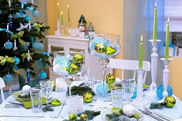 Comment décorer une table pour le Nouvel An 2021 - photos et idées