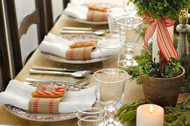 Comment décorer une table pour le Nouvel An 2021 - photos et idées