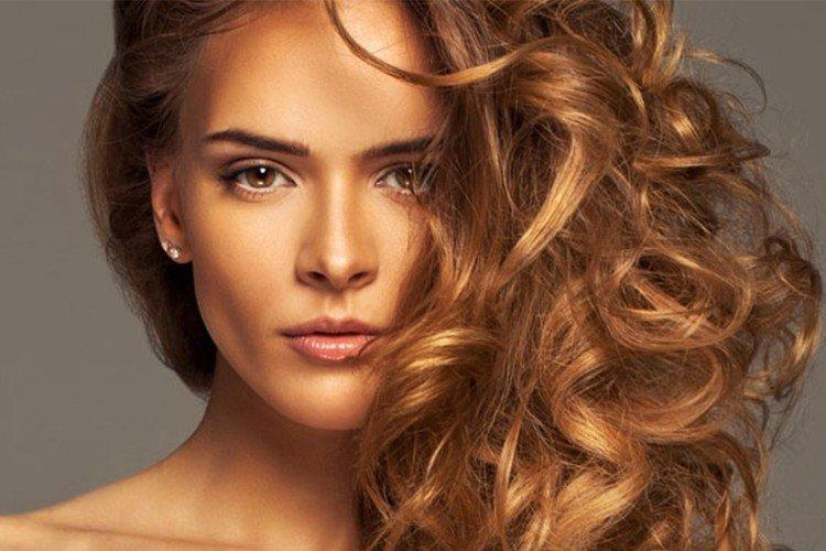 Nuances douces - Quelle couleur de cheveux convient aux yeux bruns