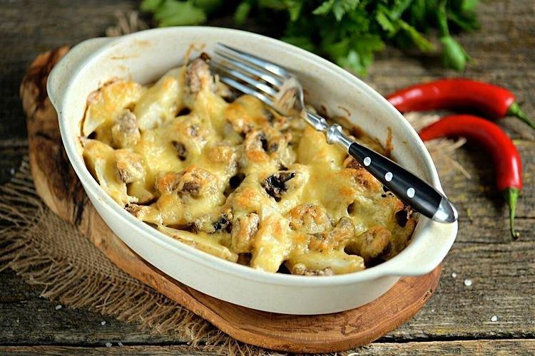 Pommes de terre rustiques aux champignons au four - recettes