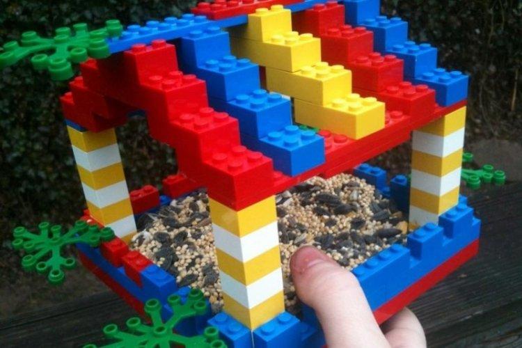 Mangeoires à oiseaux Lego bricolage