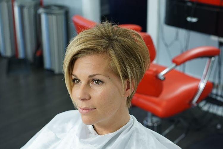 Underkat - Coupes de cheveux courtes pour les femmes après 40 ans