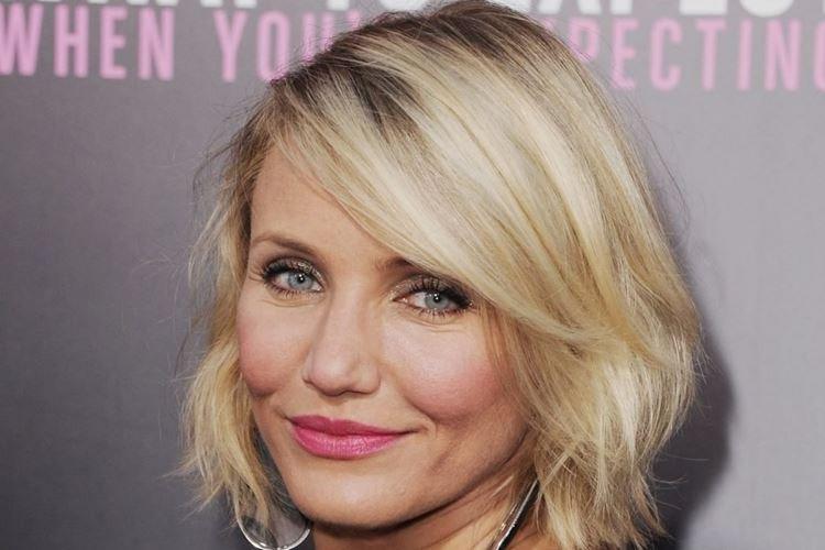 Bob court - Coupes de cheveux courtes pour les femmes après 40 ans