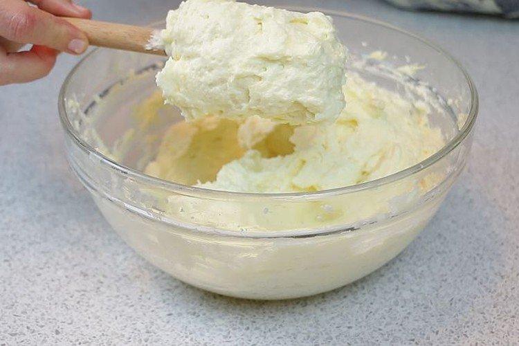 Crème avec ajout de semoule pour un gâteau aux biscuits - recettes
