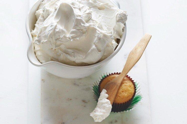 Crème meringuée pour génoise - recettes