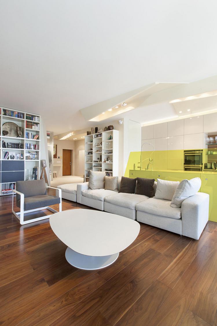 Appartement sur rue. Nijyn