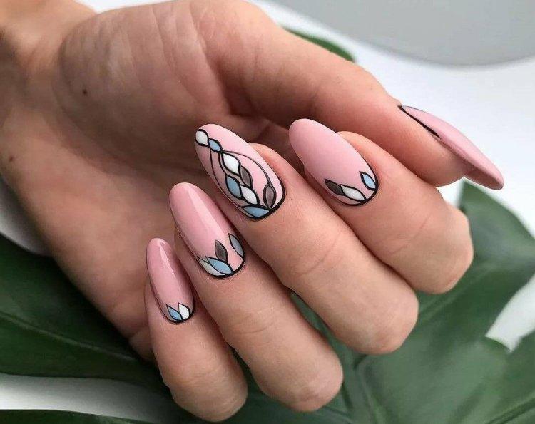 Manucure d'été 2020 pour les ongles longs