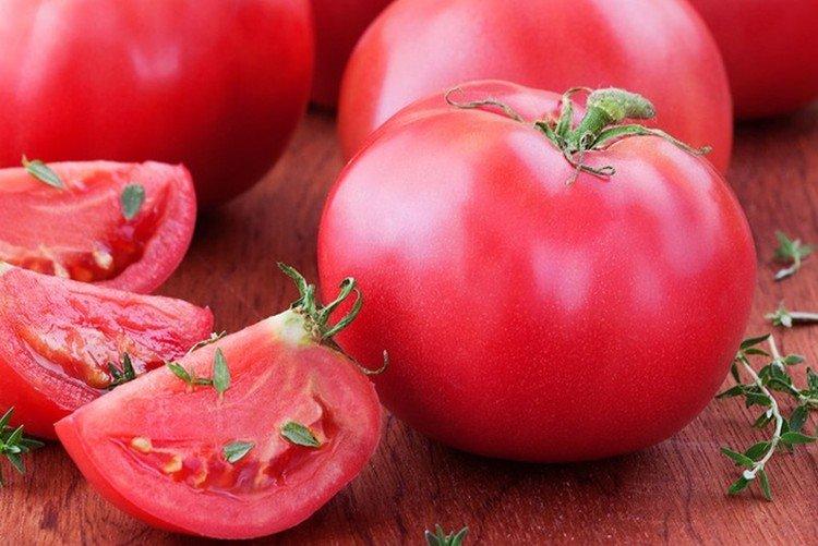 Bourgeois - Les meilleures variétés de tomates de serre pour l'Oural et la Sibérie