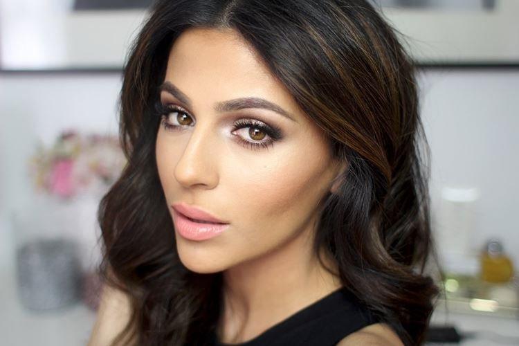 Quelle est la différence entre le maquillage pour les yeux bruns