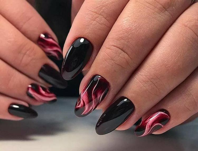 Manucure sombre 2020 - Tendances de la mode