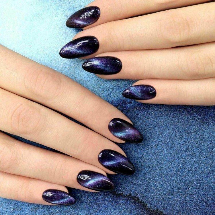 Cat's Eye - Manucure 2021