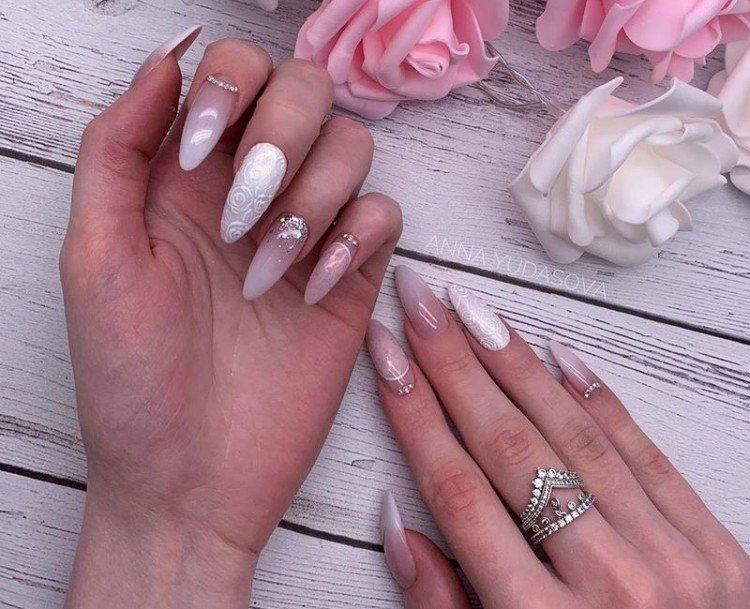 Manucure de mariage 2021