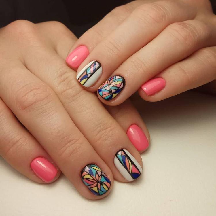 Manucure d'été pour ongles courts 2020