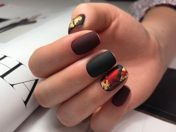 Manucure mate pour ongles courts 2021