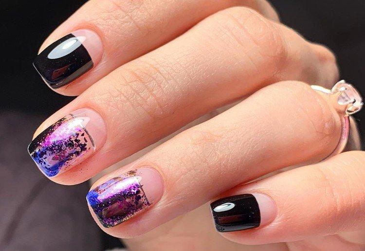 Manucure lunaire pour ongles courts 2021