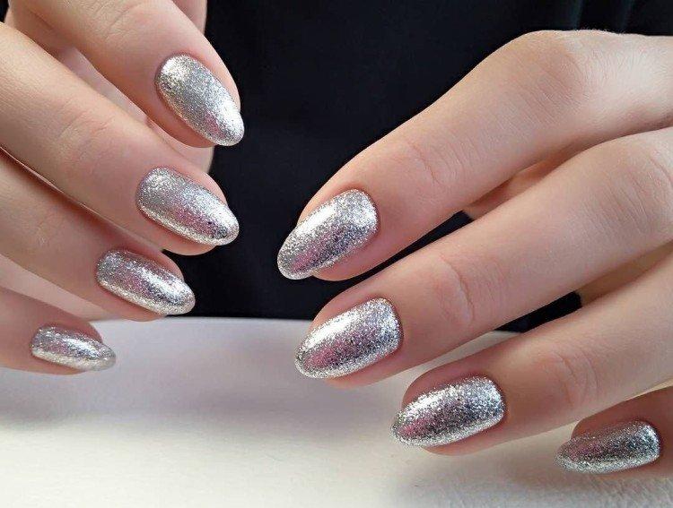 Glitter & Metallic - Ongles Courts 2021
