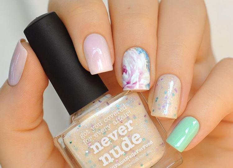 Manucure pour ongles courts - couleurs délicates