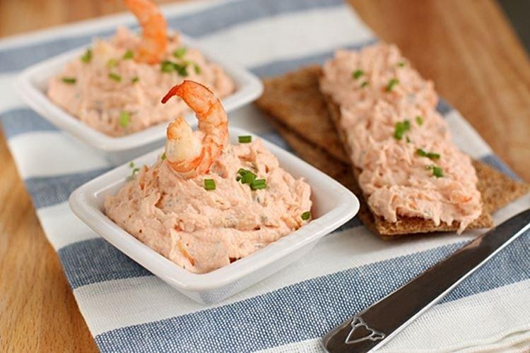 Mousse de crevettes - collations pour le nouvel an 2021
