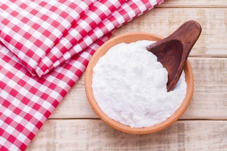 Bicarbonate de soude - Remèdes populaires contre l'oïdium sur les groseilles
