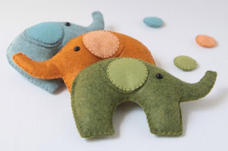 Petits éléphants - Peluches DIY