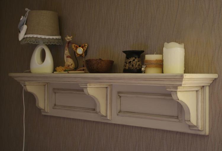 Style classique - Étagères murales à l'intérieur