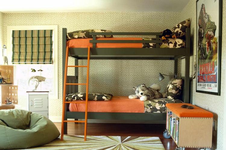 Papier peint dans la crèche pour un garçon