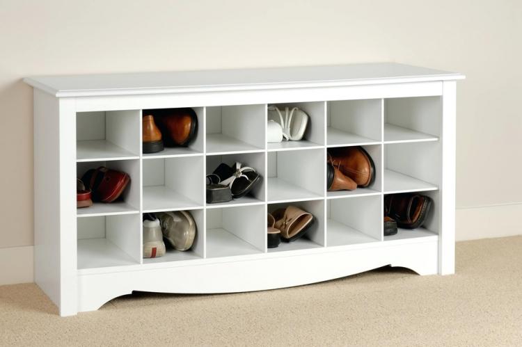 Étagère à chaussures dans le couloir - idées de photos