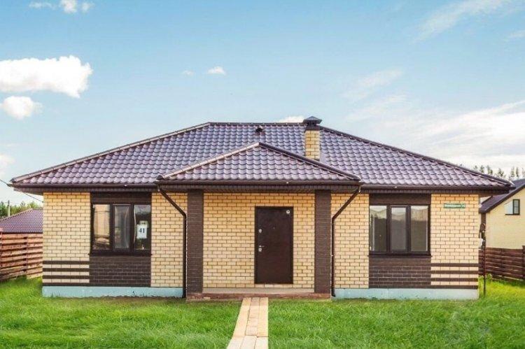 Maisons en briques à un étage - projets et photos