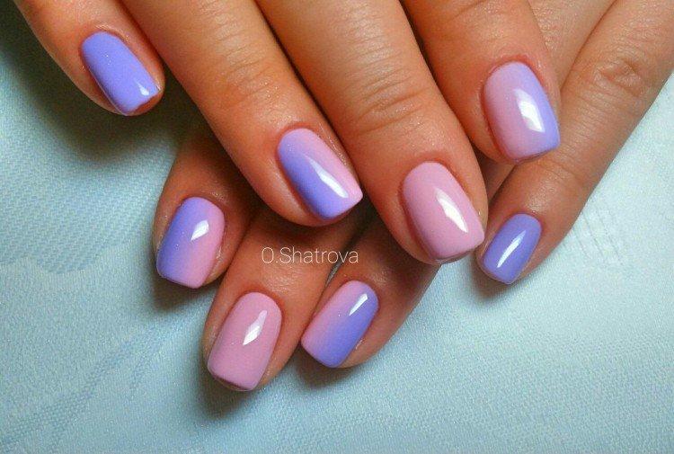 Ombre verticale sur les ongles - photo