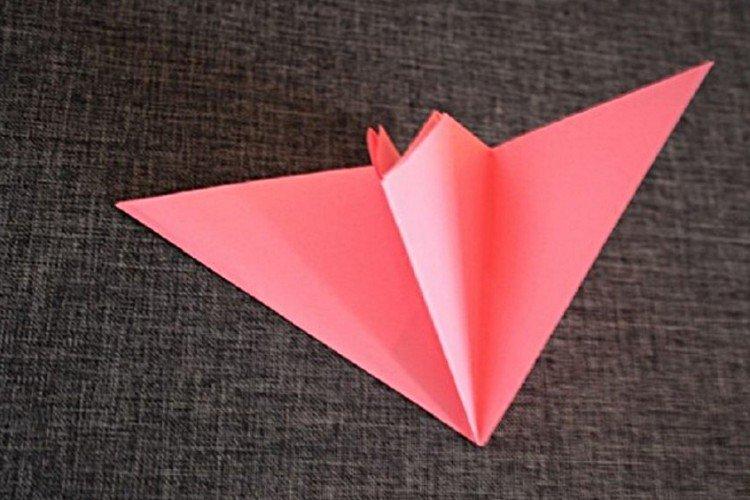 Cracker de papier - diagrammes d'origami pour les débutants