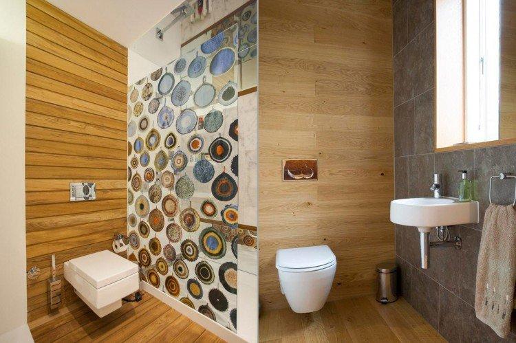 Caractéristiques de la chambre - Décoration murale dans les toilettes
