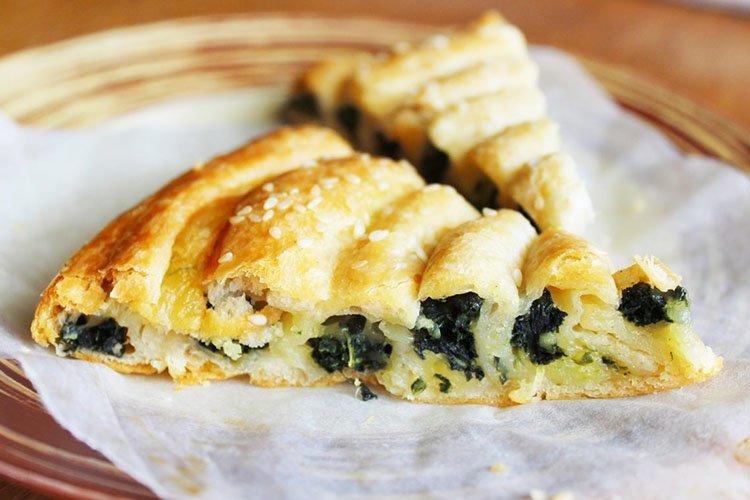 Tarte feuilletée au fromage et aux épinards - recettes