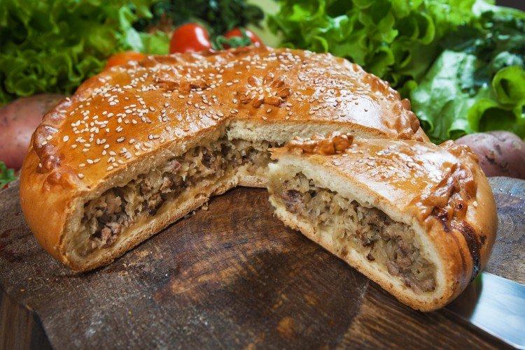 Tarte à la choucroute et viande hachée au four - recettes