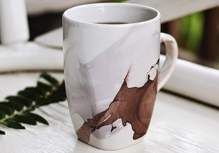 Tasse en marbre - Cadeaux DIY pour le Nouvel An 2020