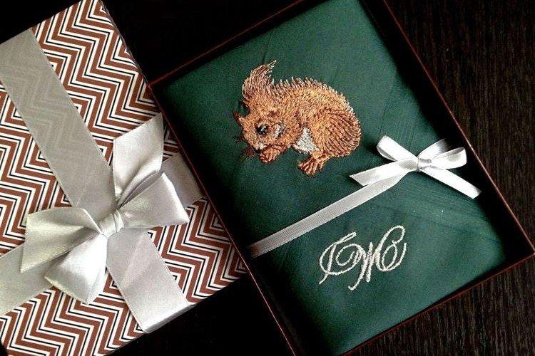 Echarpes brodées - Cadeau d'anniversaire DIY pour papa