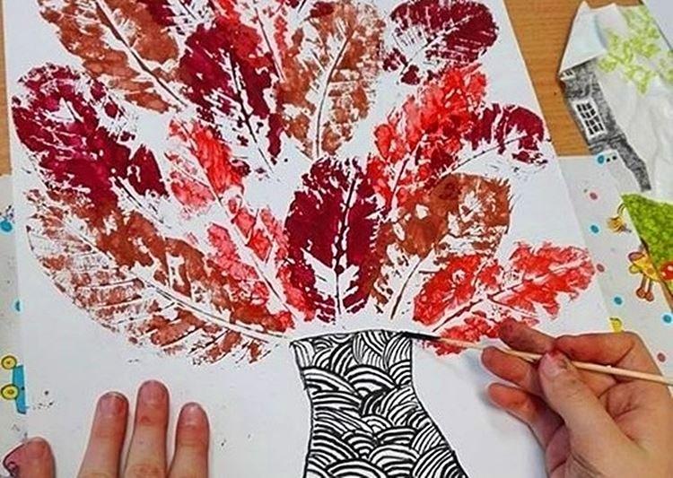Artisanat de feuilles d'automne pour enfants - photos et idées