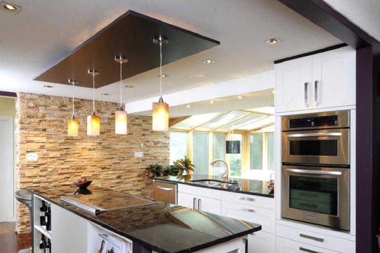 Plafond en plaques de plâtre dans la cuisine - idées de design photo
