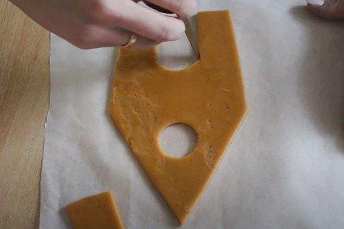 Maison en pain d'épice au miel DIY - recette étape par étape