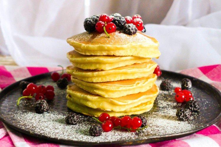 Crêpes américaines bien roulées au lait - recettes