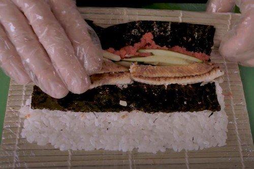 Rouler Red Dragon à la maison - une recette étape par étape