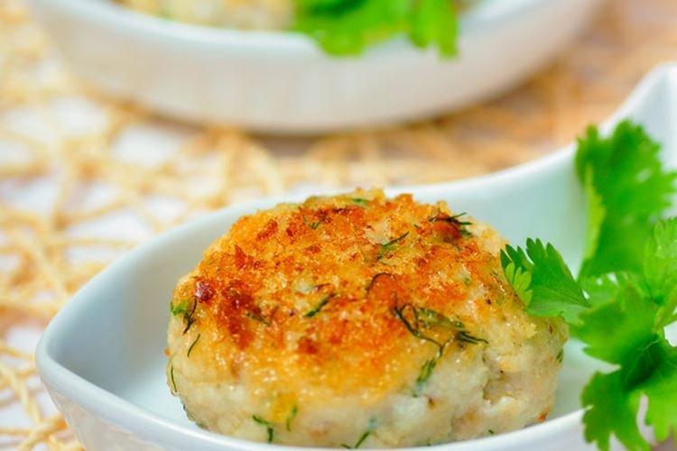Galettes de poisson panées - une recette classique