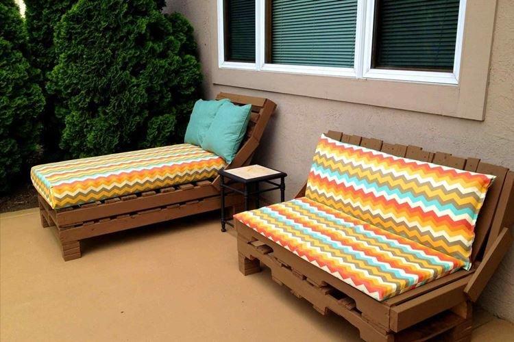 Bancs et fauteuils - Mobilier de jardin en palettes pour donner une photo