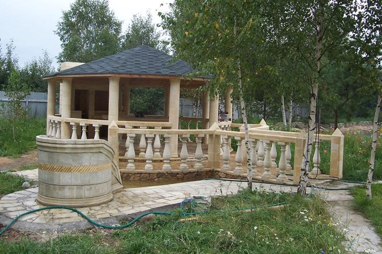 Gazebos de jardin en pierre