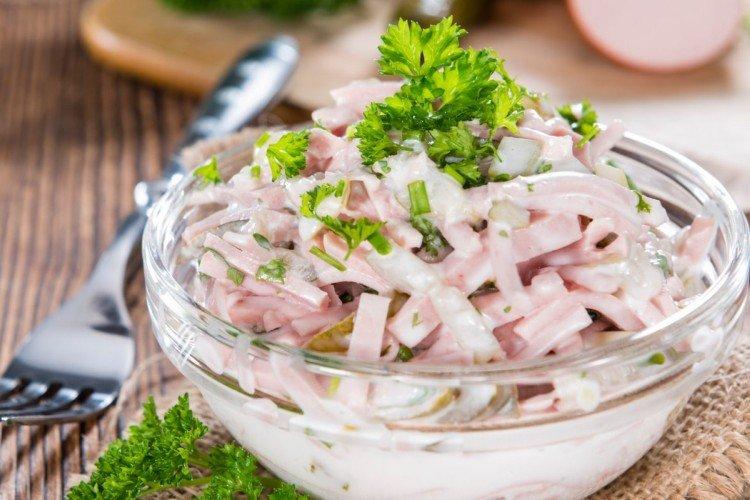 Salade de calamars, œuf et porc - recettes