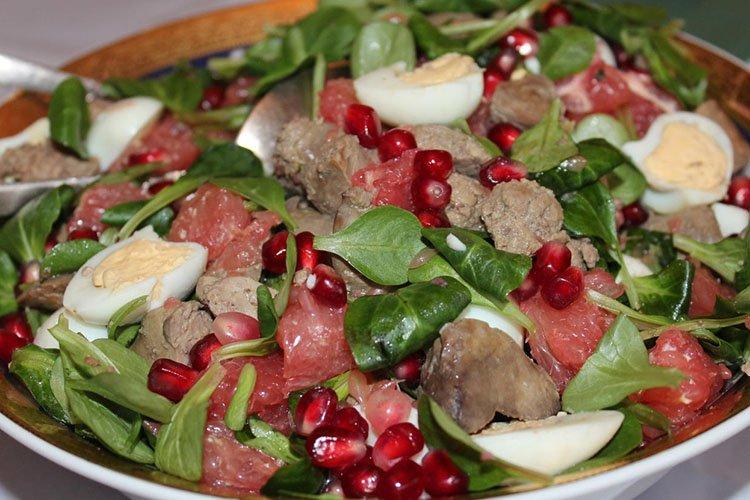 Salade de foie de volaille et pamplemousse - recettes