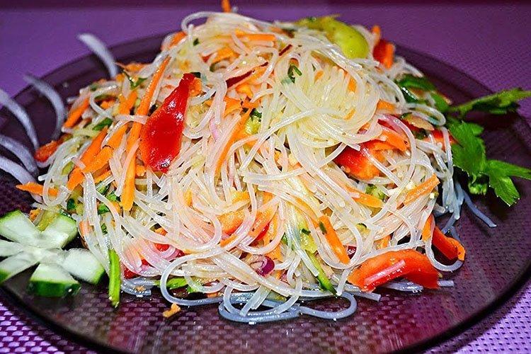 Salade d'anniversaire chinoise festive - Recettes