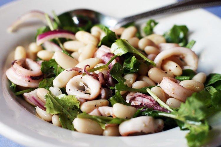 Salade de calmars et haricots - recettes