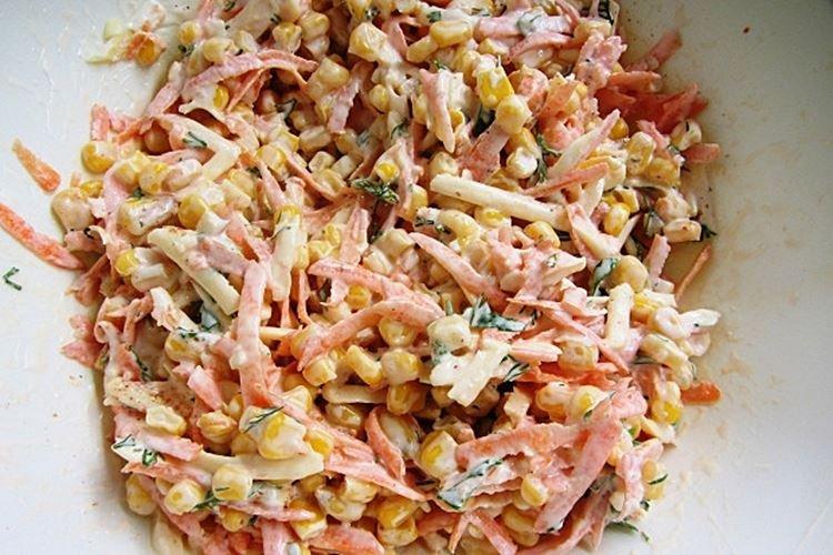 Salade de maïs, carottes et fromage - recettes