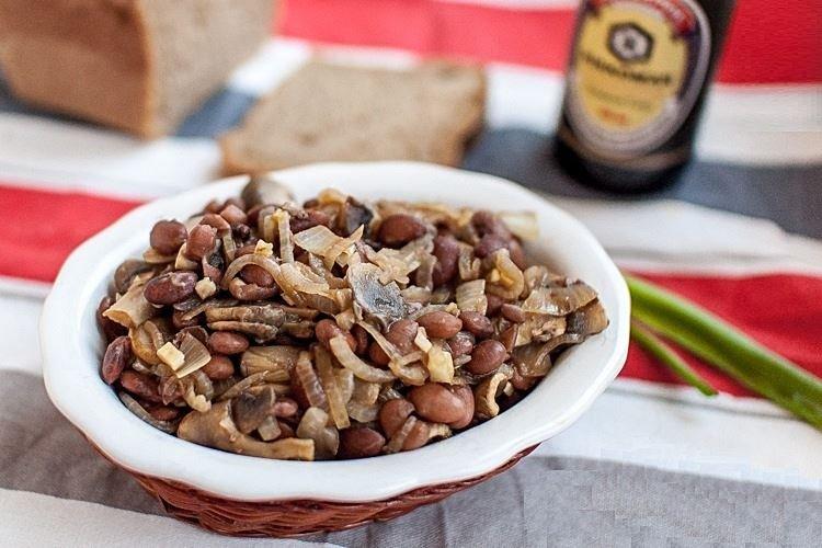 Salade de champignons et haricots - Recettes